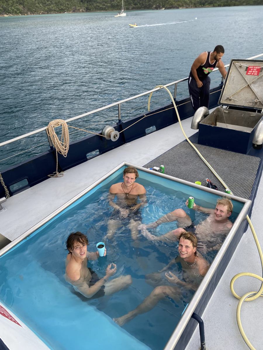 Whitsundays: Clap or be clapped — Whitsundays